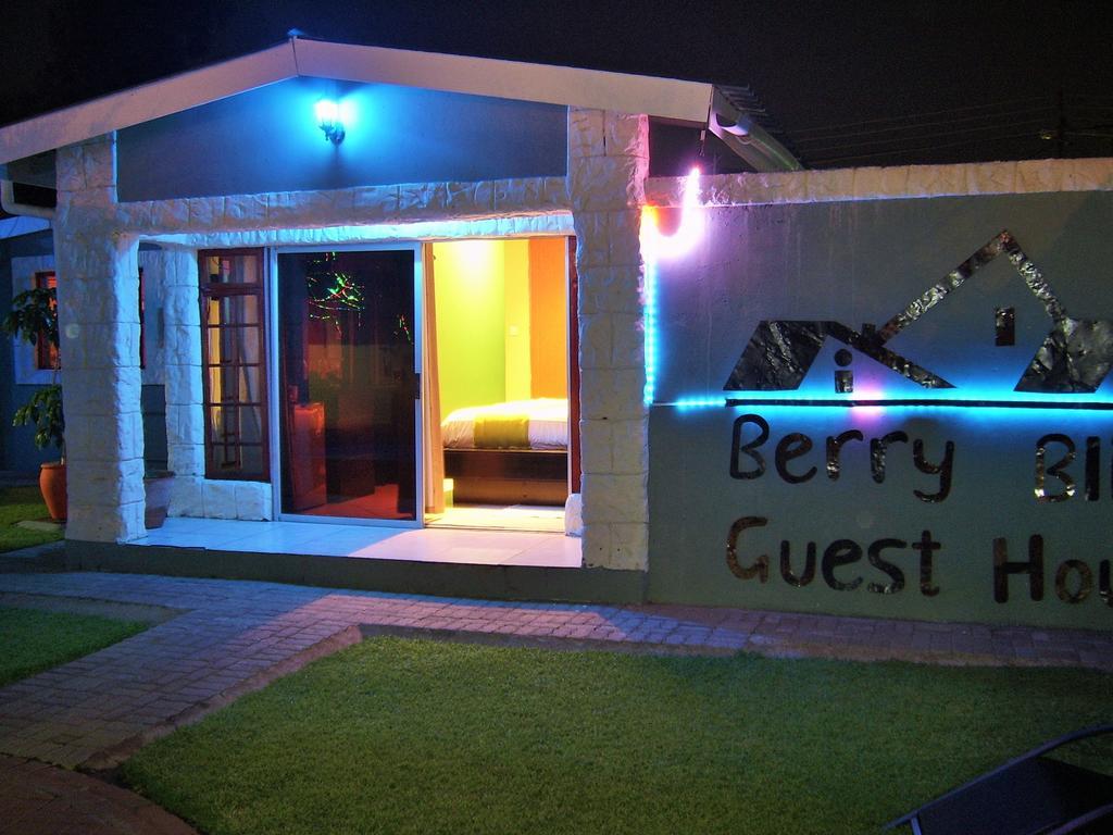 גאבורון Berry Bliss Guest House מראה חיצוני תמונה