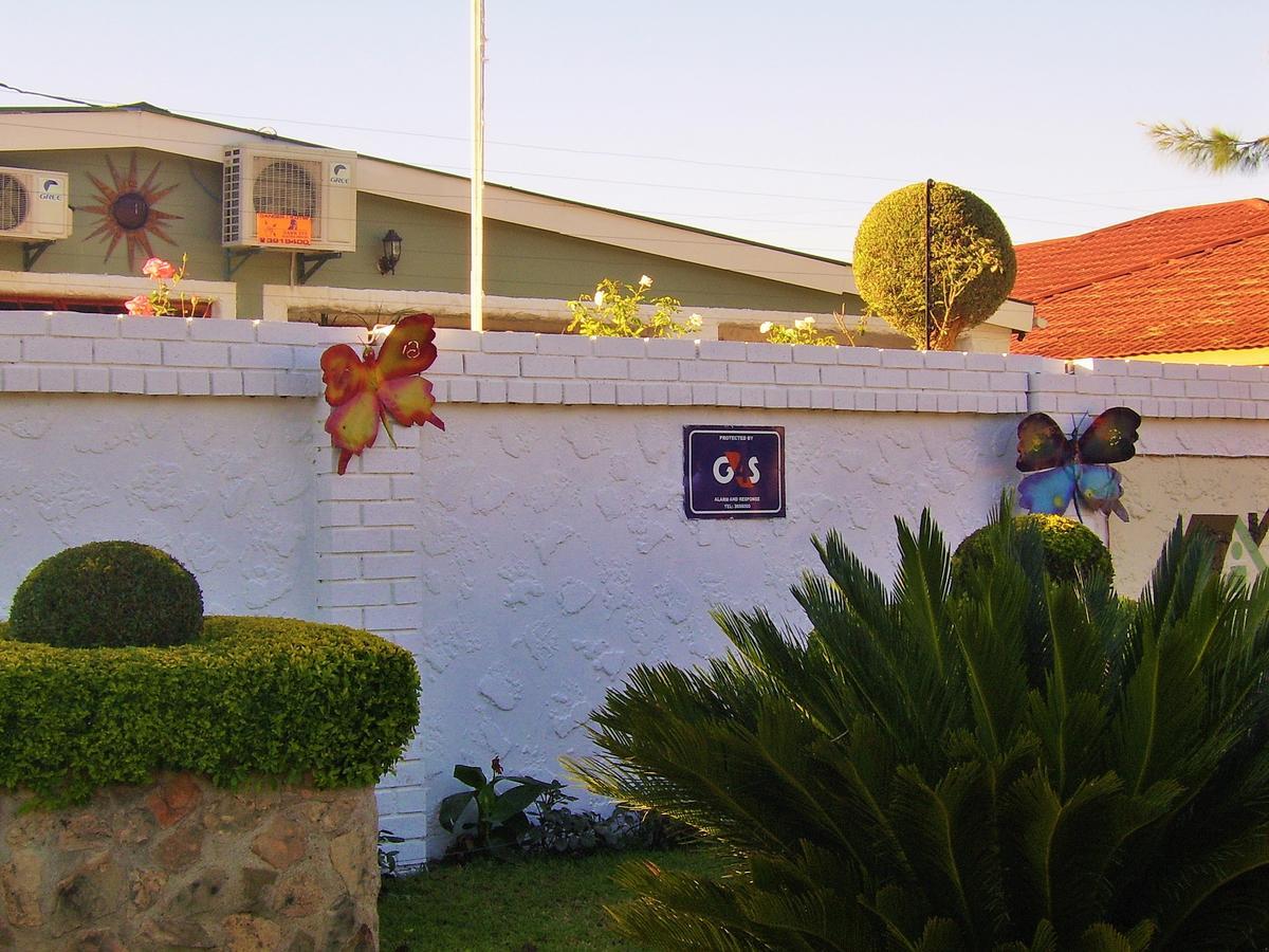 גאבורון Berry Bliss Guest House מראה חיצוני תמונה