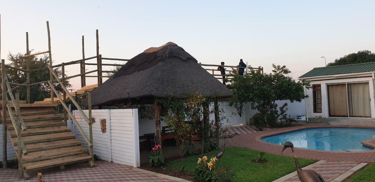גאבורון Berry Bliss Guest House מראה חיצוני תמונה